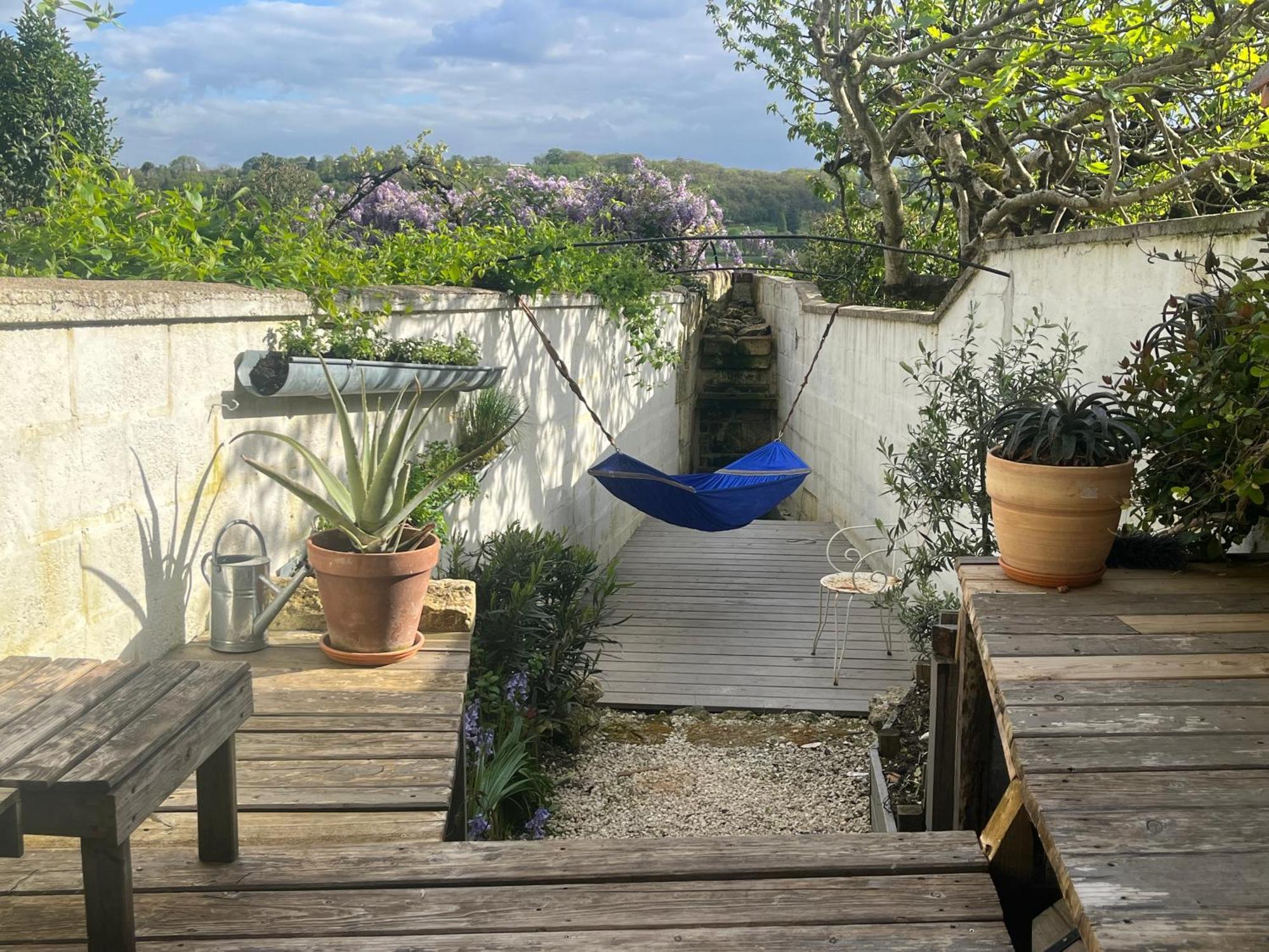 Les Jardins Suspendus Hostel Angoulême Екстериор снимка